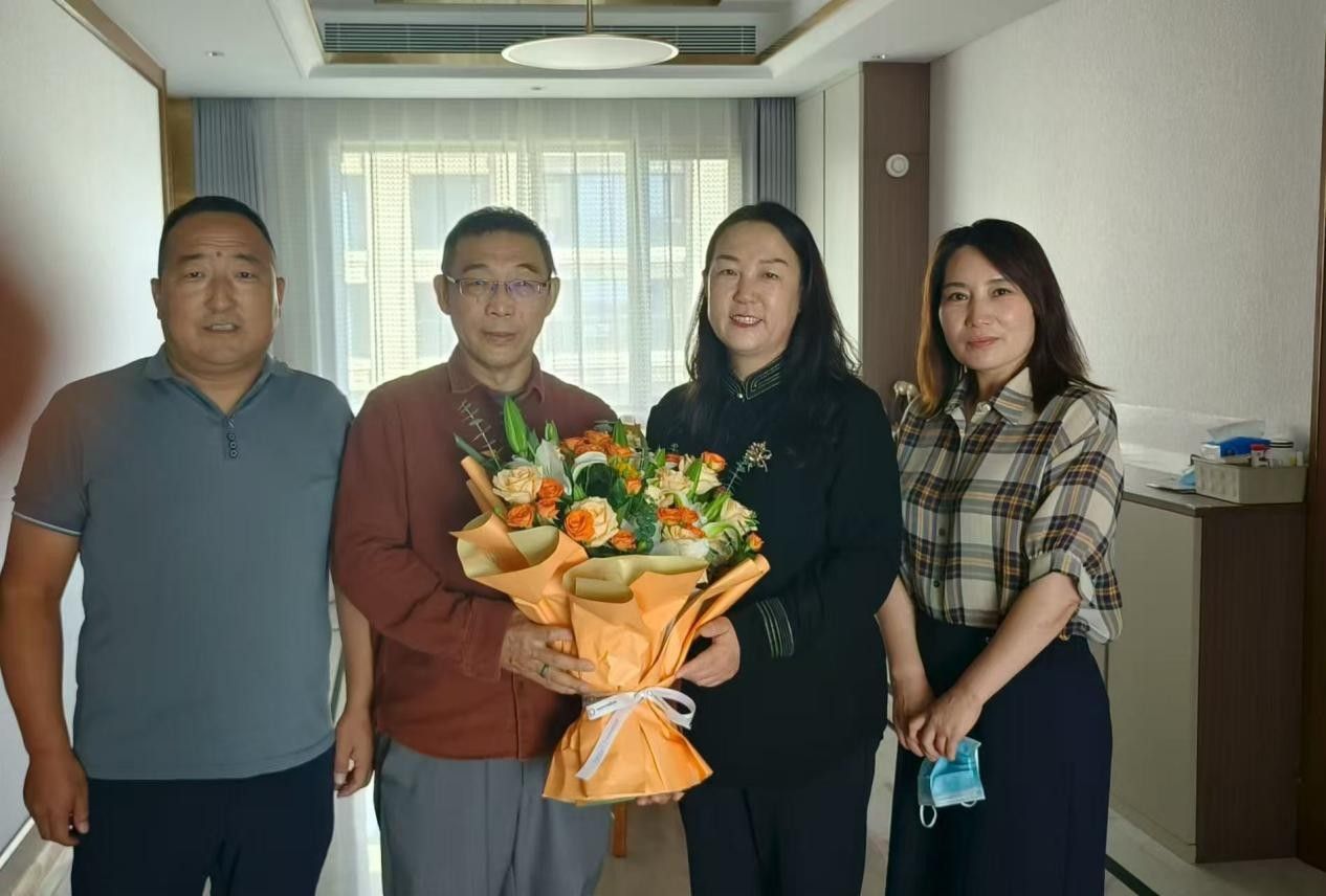 伟德官方网站开展庆祝第41个教师节活动